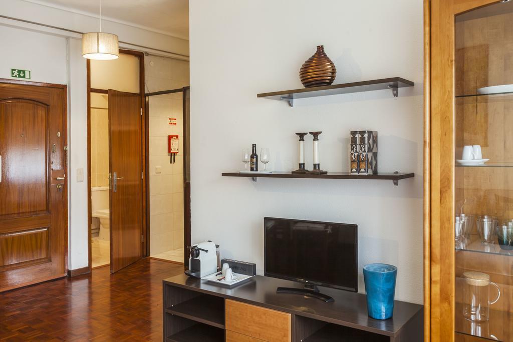 Apartment Camoes Deluxe Porto Exterior photo