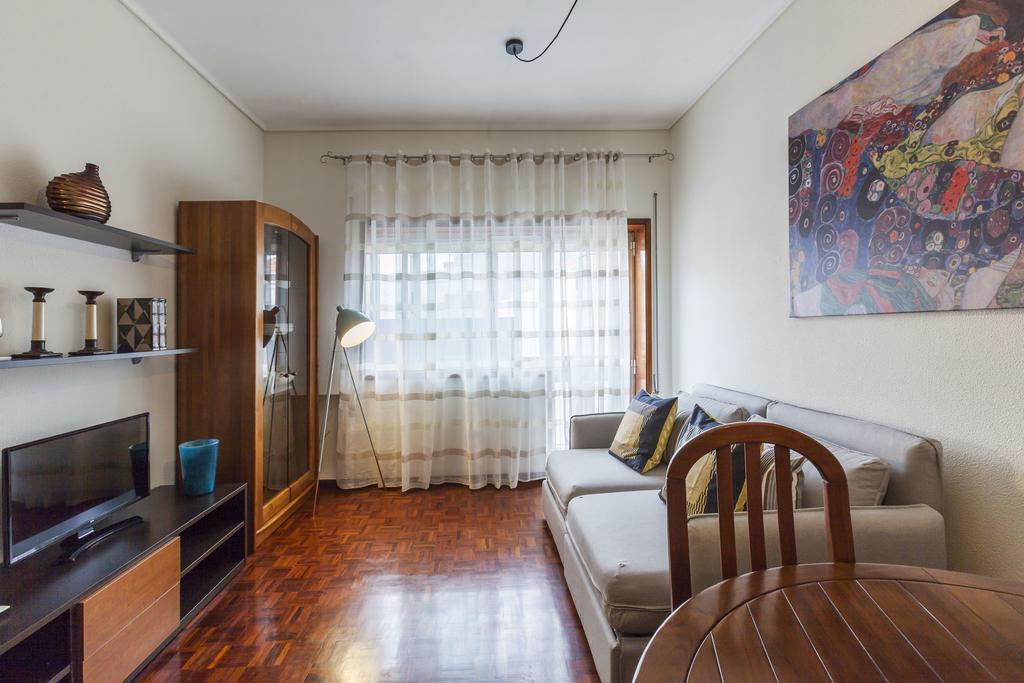 Apartment Camoes Deluxe Porto Exterior photo